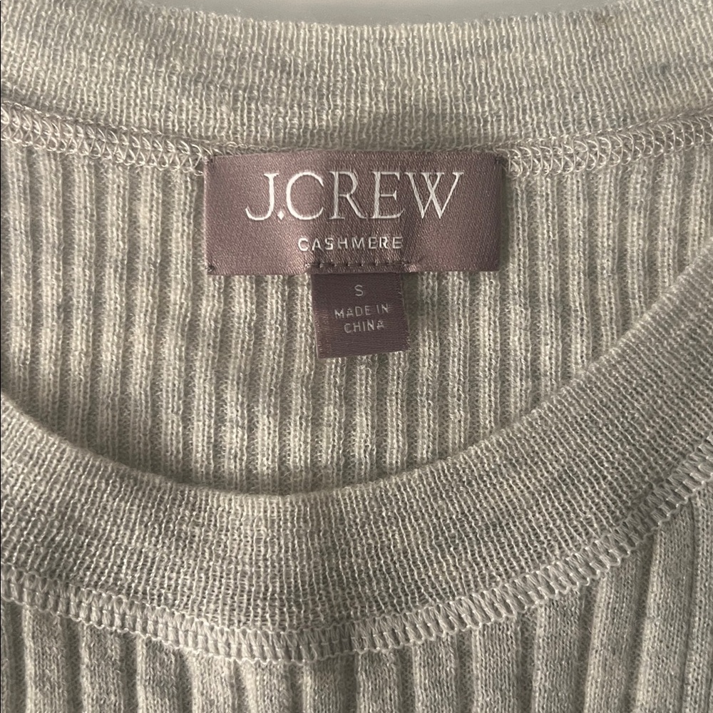 NWOT / jcrew Ribbed featherweight cashmere long-sleeve sweater-tee - Picture 8 of 8
